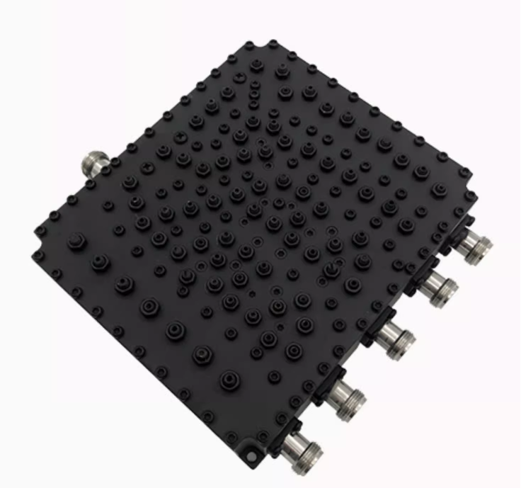  易县双频三频四频五频腔体合路器4G+5G